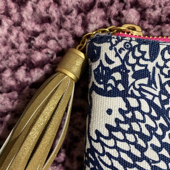 Lilly Pulitzer for Target Clutch - Picture 3 of 7